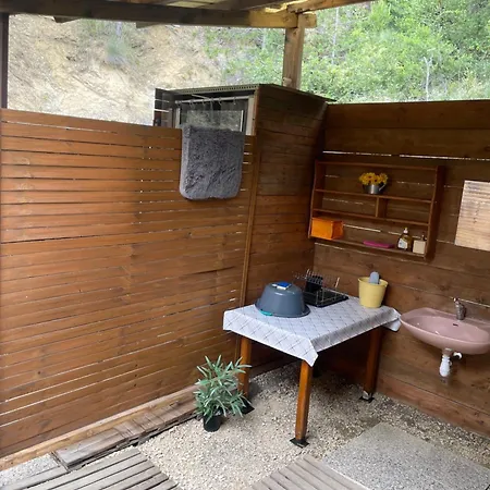 Caravanes De Provence Aiglun (Alpes-de-Haute-Provence)