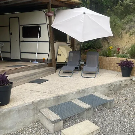 Campingplatz Caravanes De Provence *