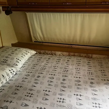 Caravanes De Provence Aiglun (Alpes-de-Haute-Provence)